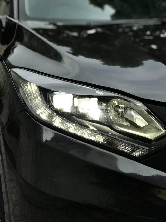 Honda Vezel 2015 for Sale in Gujrat Honda Vezel 2015 for Sale in Gujrat Image-8