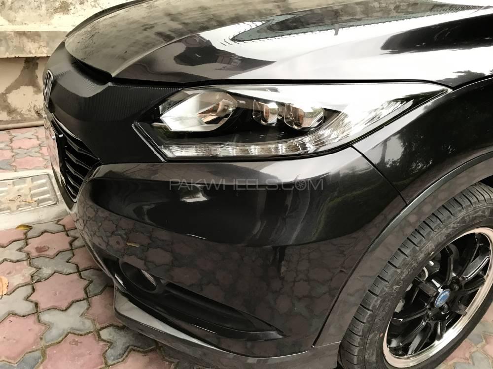 Honda Vezel 2015 for Sale in Gujrat Honda Vezel 2015 for Sale in Gujrat Image-3