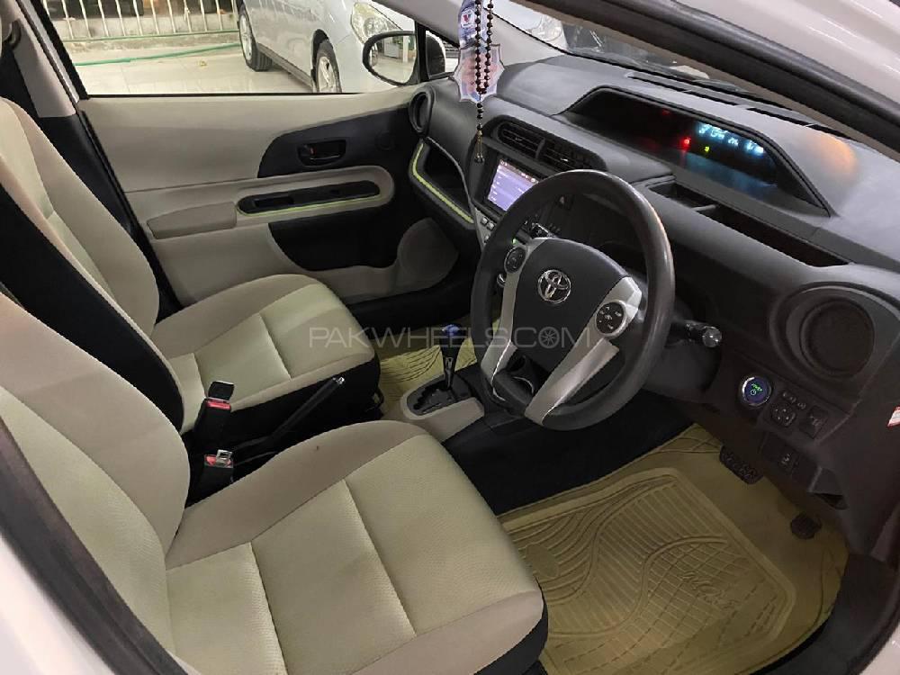 Toyota Aqua 2014 for Sale in Peshawar Toyota Aqua 2014 for Sale in Peshawar Image-5