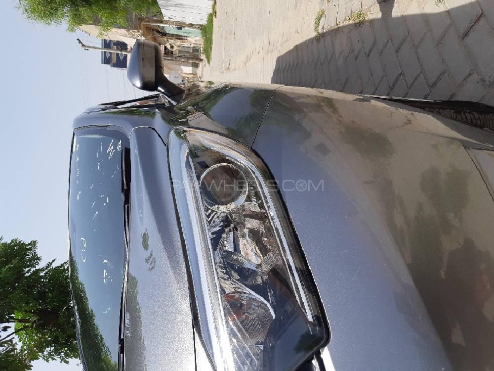 Nissan Note 2017 for Sale in Multan Nissan Note 2017 for Sale in Multan Image-17