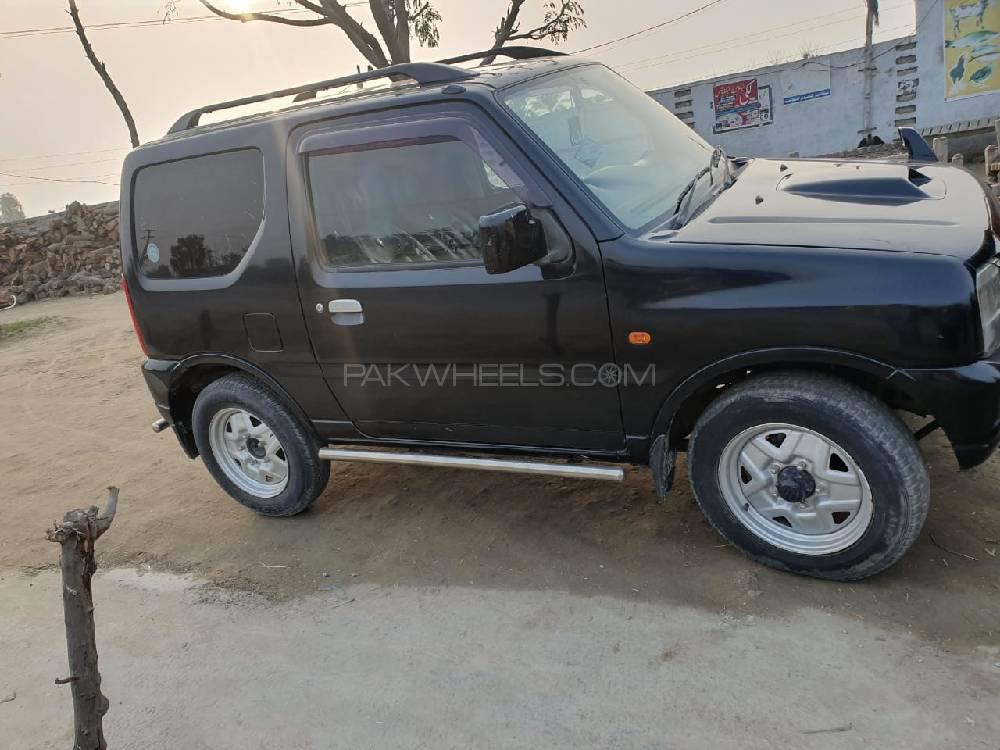 Suzuki Jimny 2010 for Sale in Multan Suzuki Jimny 2010 for Sale in Multan Image-2