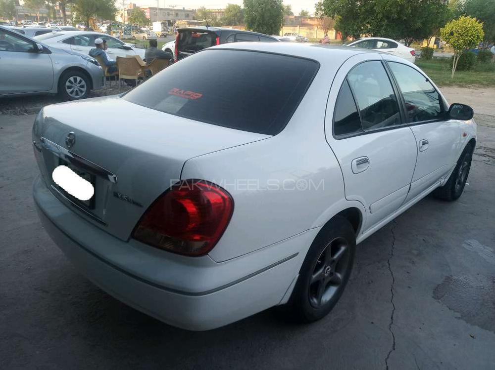 Nissan Sunny 2010 for Sale in Gujranwala Nissan Sunny 2010 for Sale in Gujranwala Image-5