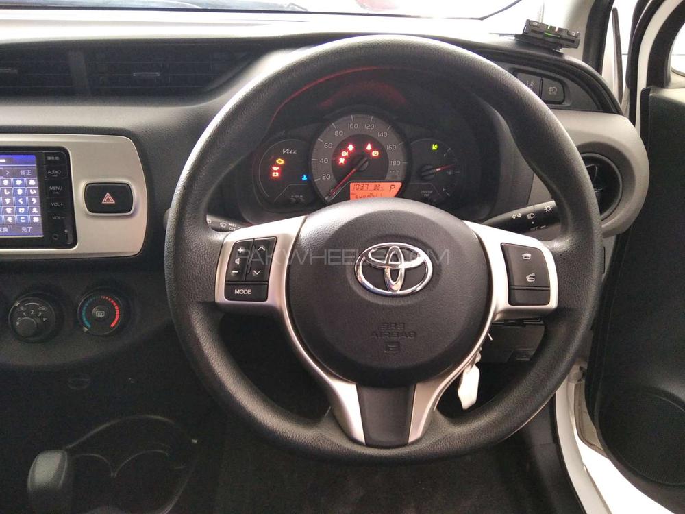 Toyota Vitz 2016 for Sale in Karachi Toyota Vitz 2016 for Sale in Karachi Image-4