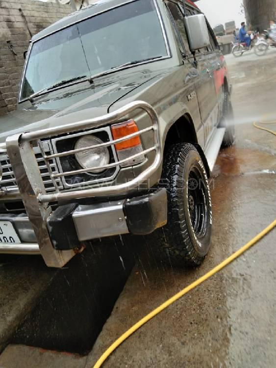 Mitsubishi Pajero 1987 for Sale in Lahore Mitsubishi Pajero 1987 for Sale in Lahore Image-8