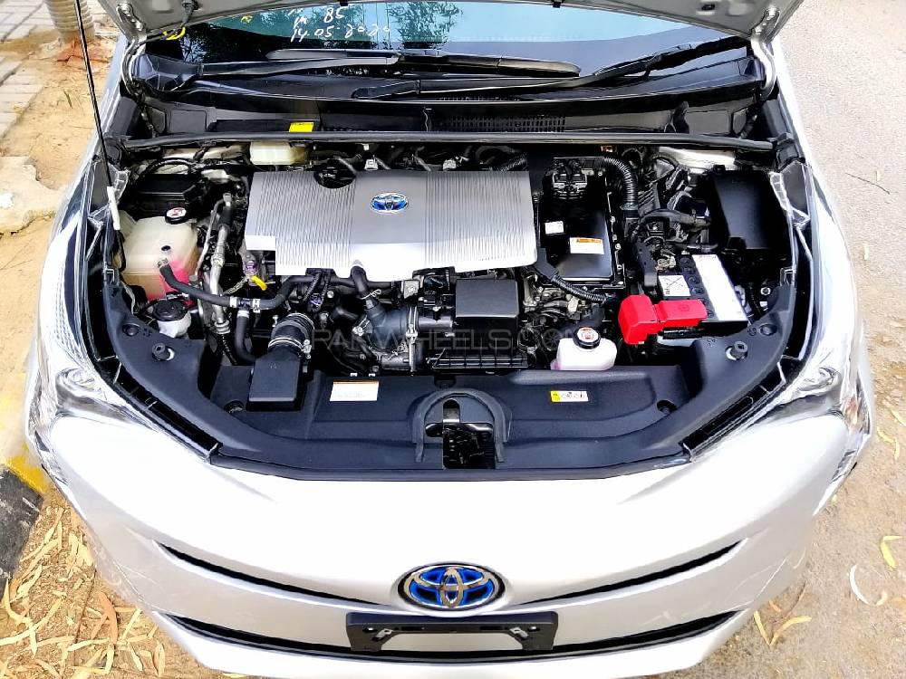 Toyota Prius 2017 for Sale in Karachi Toyota Prius 2017 for Sale in Karachi Image-17