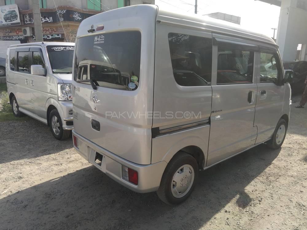 نسان کلپر 2015 for Sale in گجرانوالہ نسان کلپر 2015 for Sale in گجرانوالہ Image-5