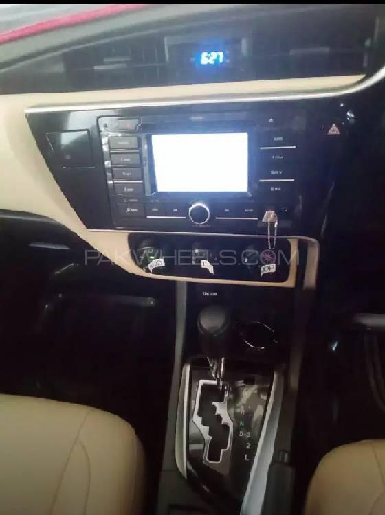 Toyota Corolla 2018 for Sale in Nowshera cantt Image-1