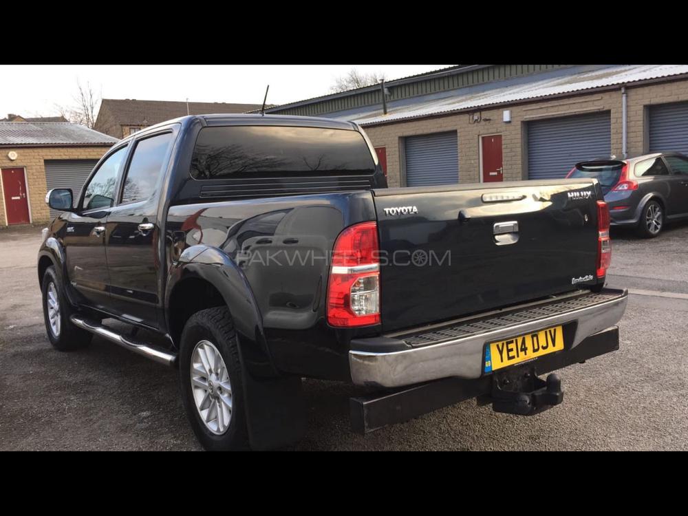 Toyota Hilux 2014 for Sale in Dadyal Ak Image-1
