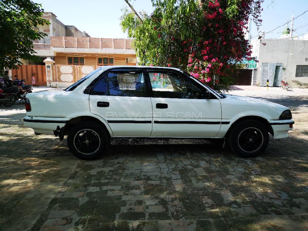 Toyota Corolla 1990 for Sale in Sahiwal Toyota Corolla 1990 for Sale in Sahiwal Image-14