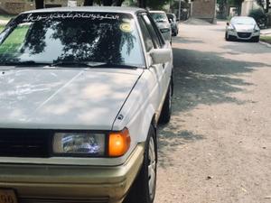 Nissan Sunny - 1987