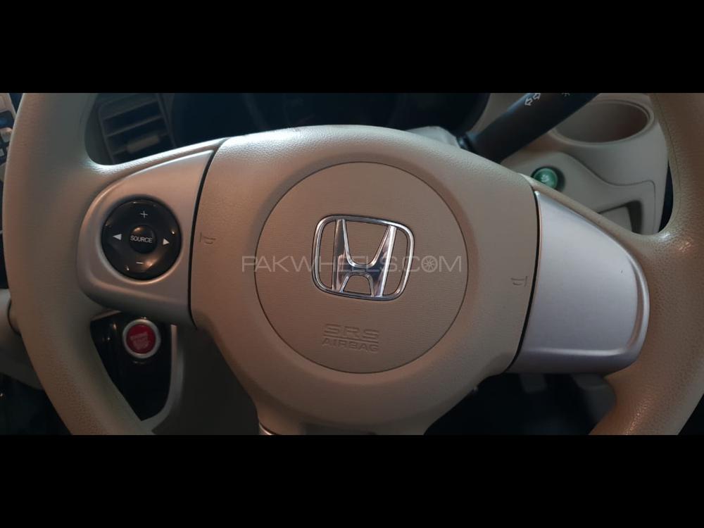 Honda N Box 2015 for Sale in Gujranwala Honda N Box 2015 for Sale in Gujranwala Image-4