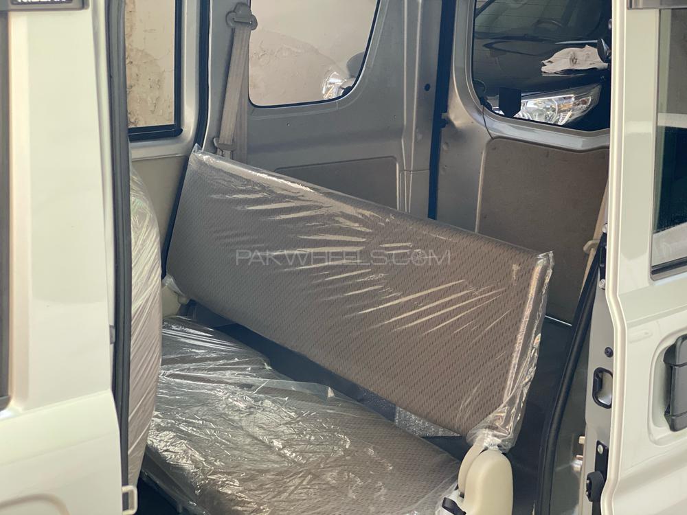 Nissan Clipper 2015 for Sale in Lahore Nissan Clipper 2015 for Sale in Lahore Image-11