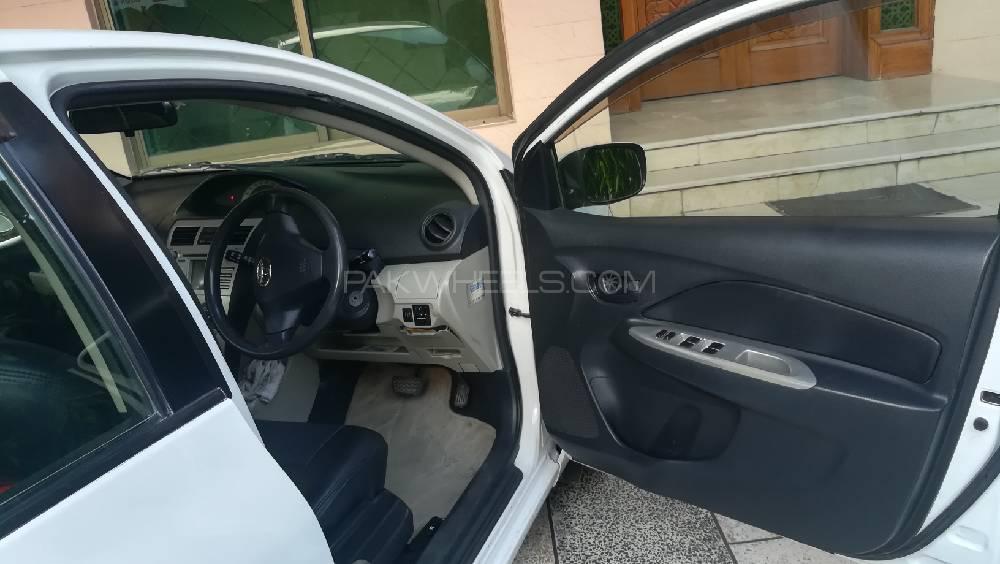 Toyota Belta 2007 for Sale in Lahore Toyota Belta 2007 for Sale in Lahore Image-9