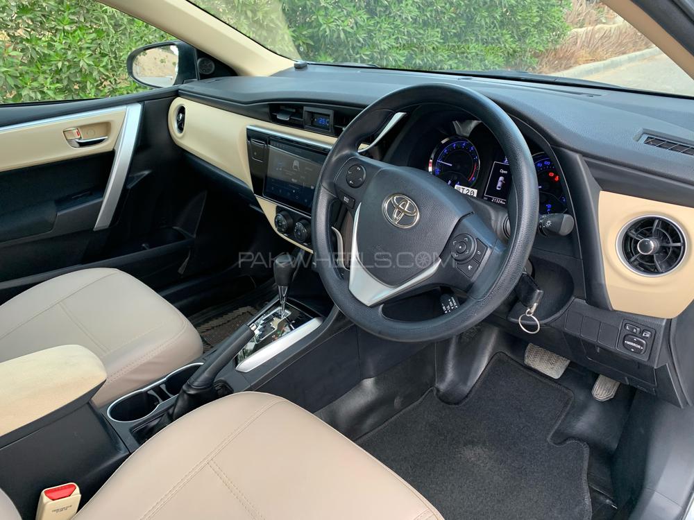 Toyota Corolla 2018 for Sale in Karachi Toyota Corolla 2018 for Sale in Karachi Image-11