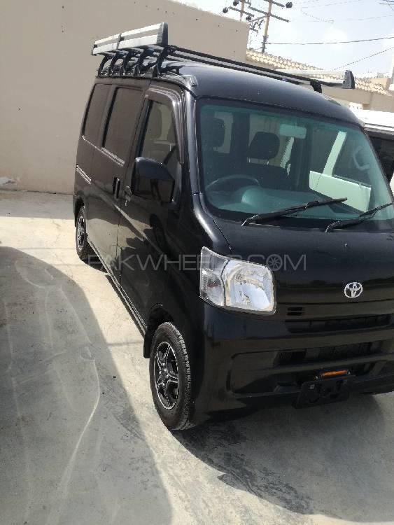 Daihatsu Hijet 2015 for Sale in Karachi Image-1