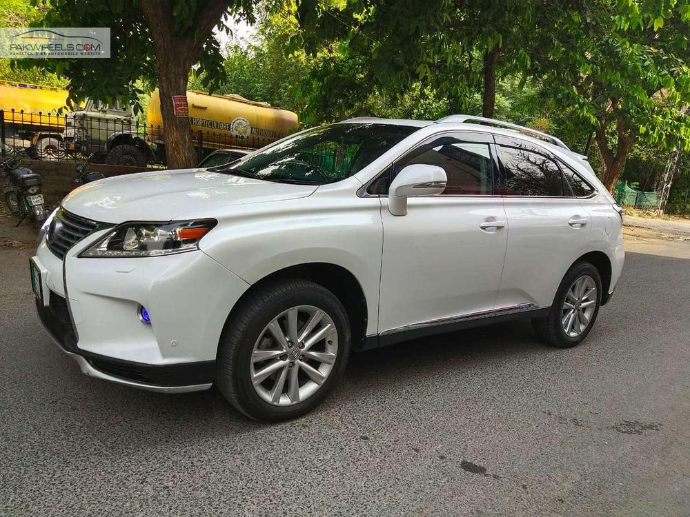 لیکزس آر ایکس سیریز 2012 for Sale in لاہور لیکزس آر ایکس سیریز 2012 for Sale in لاہور Image-3