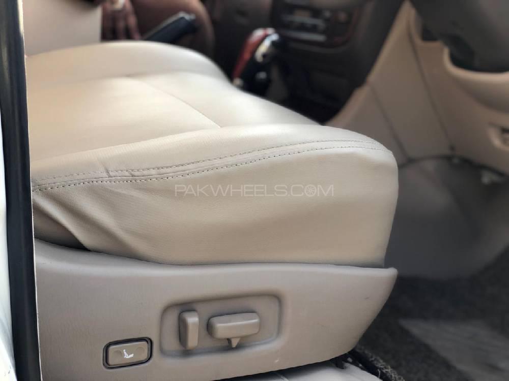 Toyota Land Cruiser 2001 for Sale in Wah cantt Toyota Land Cruiser 2001 for Sale in Wah cantt Image-10