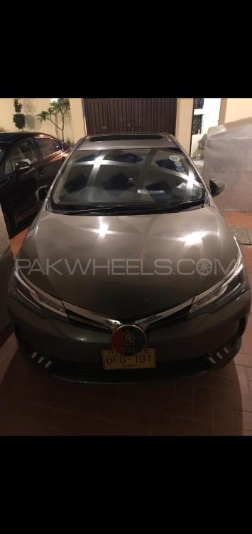 Toyota Corolla 2016 for Sale in Karachi Image-1