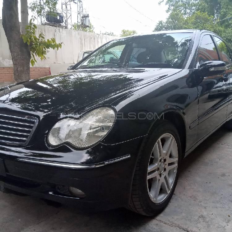 Mercedes Benz C Class 2004 for Sale in Peshawar Image-1