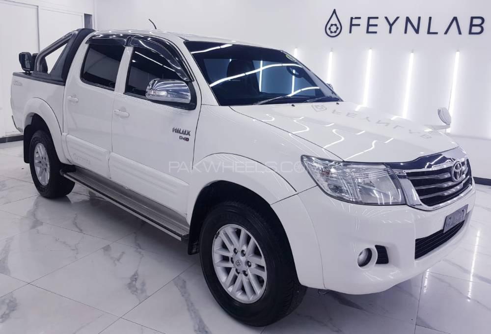 Toyota Hilux 2015 for Sale in Peshawar Image-1