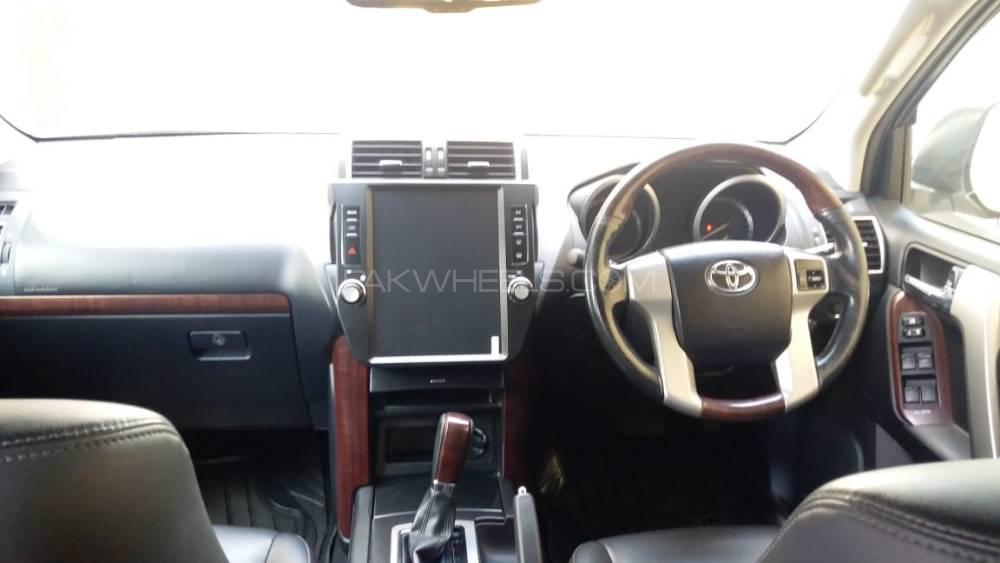 Toyota Prado 2013 for Sale in Karachi Toyota Prado 2013 for Sale in Karachi Image-9