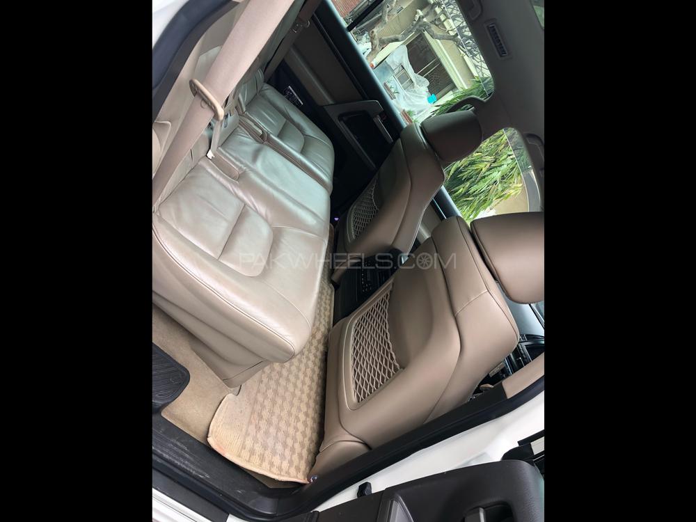 Toyota Land Cruiser 2008 for Sale in Lahore Toyota Land Cruiser 2008 for Sale in Lahore Image-13
