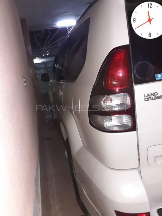 ٹویوٹا پراڈو 2009 for Sale in فیصل آباد ٹویوٹا پراڈو 2009 for Sale in فیصل آباد Image-8