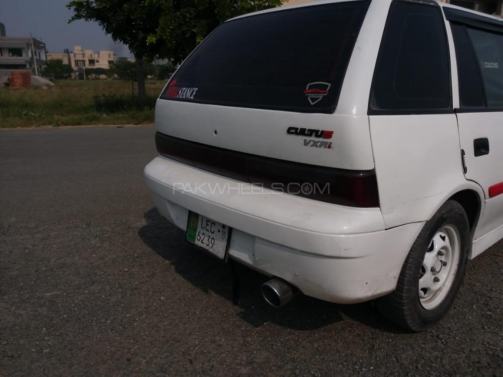 Suzuki Cultus - 2010  Suzuki Cultus - 2010  Image-2