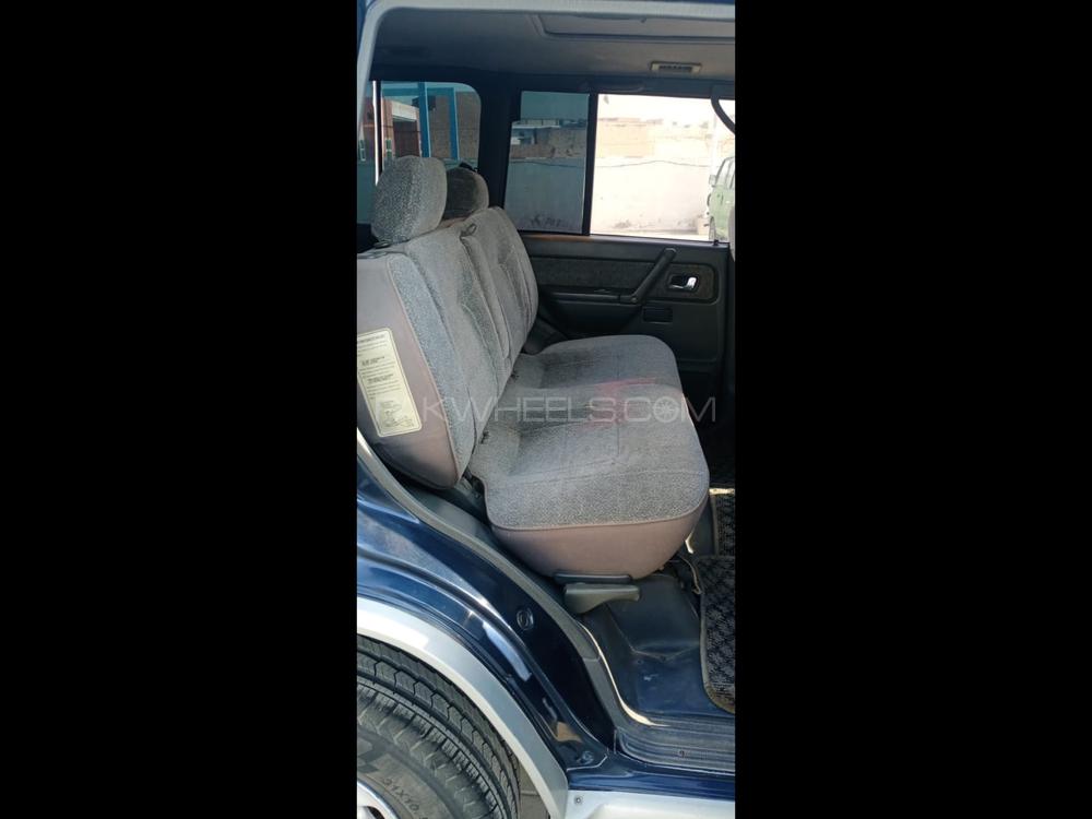 Mitsubishi Pajero 1999 for Sale in Khanewal Mitsubishi Pajero 1999 for Sale in Khanewal Image-5