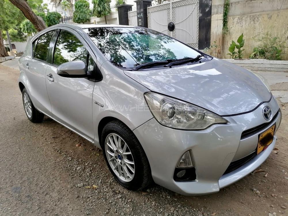 Toyota Aqua 2013 for Sale in Karachi Image-1