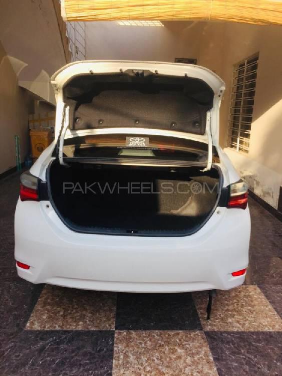 ٹویوٹا کرولا 2018 for Sale in نوشہرہ ٹویوٹا کرولا 2018 for Sale in نوشہرہ Image-13
