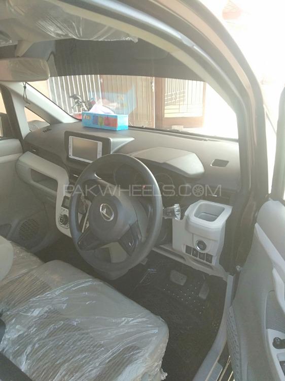 Daihatsu Move 2015 for Sale in Karachi Daihatsu Move 2015 for Sale in Karachi Image-13