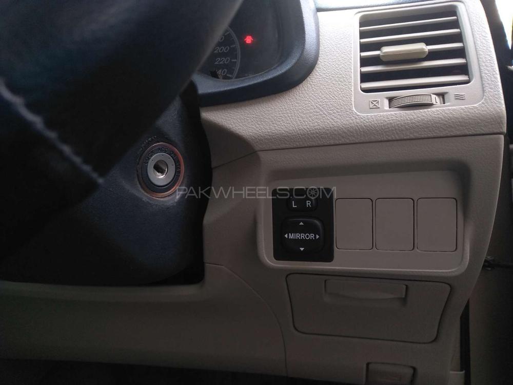 Toyota Corolla 2013 for Sale in Karachi Toyota Corolla 2013 for Sale in Karachi Image-9