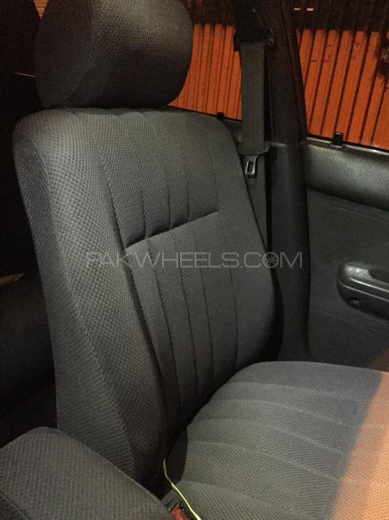 Toyota Corolla 2001 for Sale in Lahore Toyota Corolla 2001 for Sale in Lahore Image-7