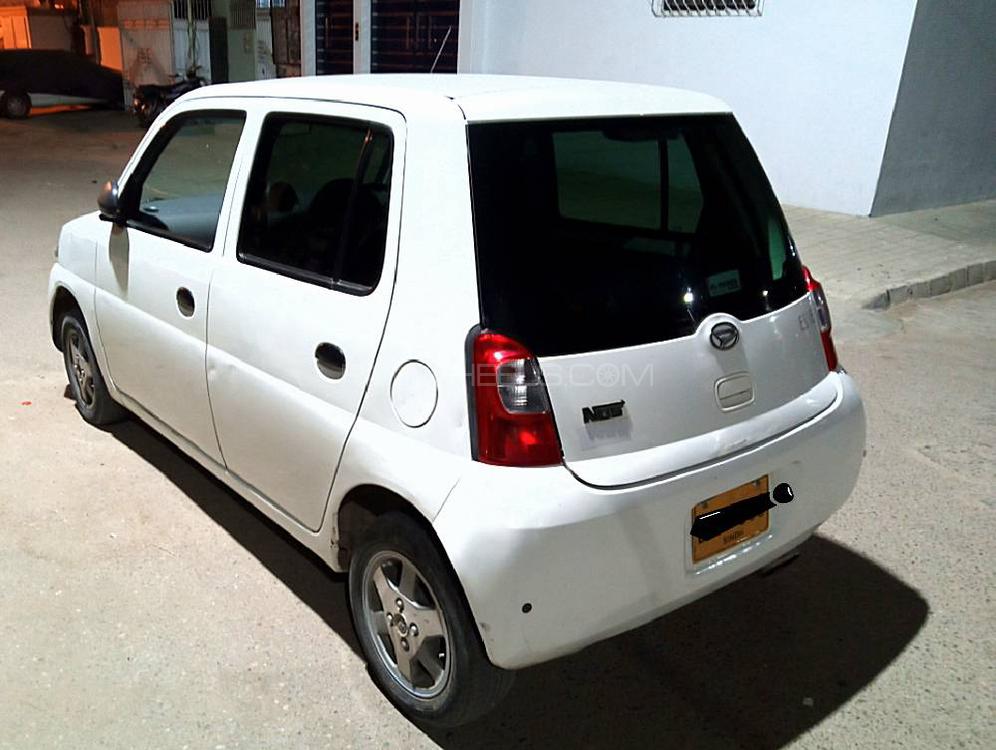 Daihatsu Esse 2010 for Sale in Karachi Image-1