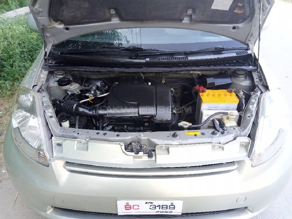 Toyota Passo 2004 for Sale in Peshawar Image-1