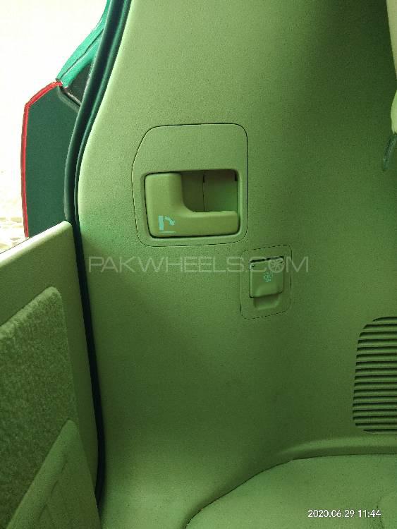 ٹویوٹا لینڈ کروزر 2012 for Sale in لاہور ٹویوٹا لینڈ کروزر 2012 for Sale in لاہور Image-7