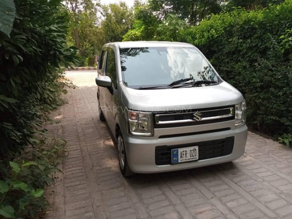 سوزوکی ویگن آر 2018 for Sale in پشاور سوزوکی ویگن آر 2018 for Sale in پشاور Image-2