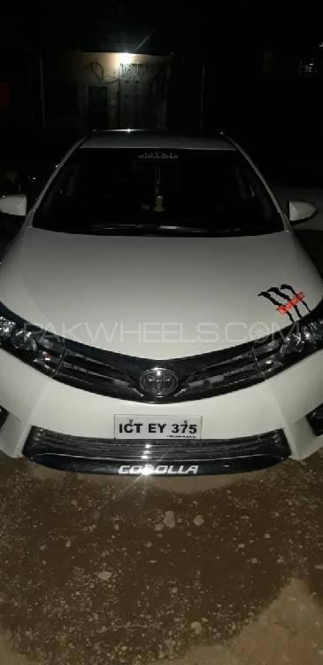 Toyota Corolla 2015 for Sale in Kohat Image-1