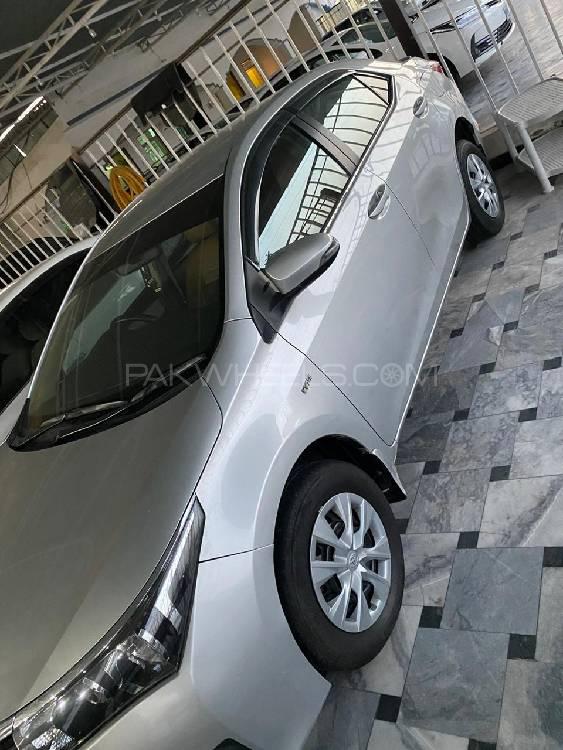 Toyota Corolla 2017 for Sale in Peshawar Toyota Corolla 2017 for Sale in Peshawar Image-2