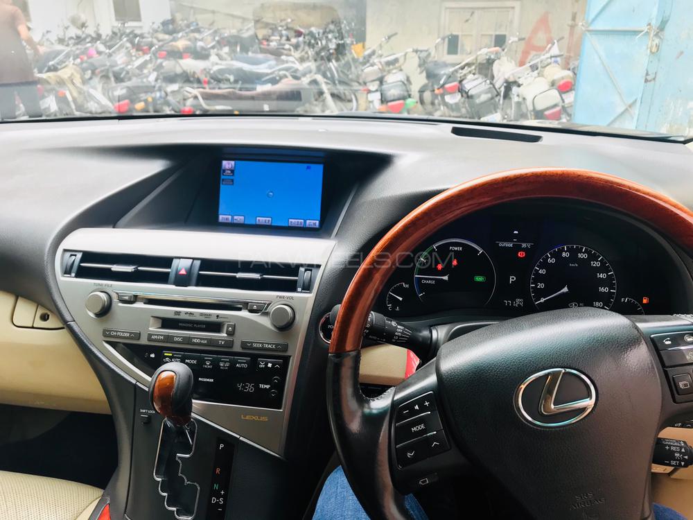 Lexus RX Series 2010 for Sale in Karachi Lexus RX Series 2010 for Sale in Karachi Image-8