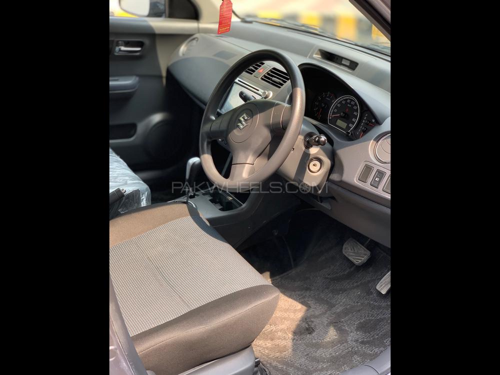 Suzuki Swift 2018 for Sale in Lahore Suzuki Swift 2018 for Sale in Lahore Image-9