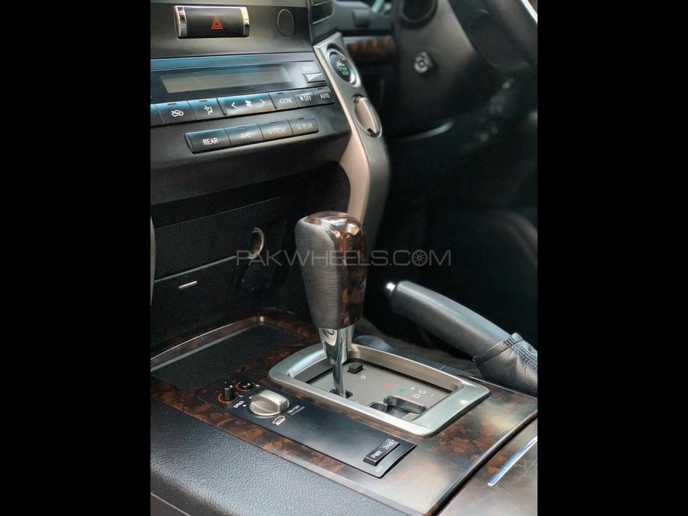 Toyota Land Cruiser 2011 for Sale in Lahore Toyota Land Cruiser 2011 for Sale in Lahore Image-5