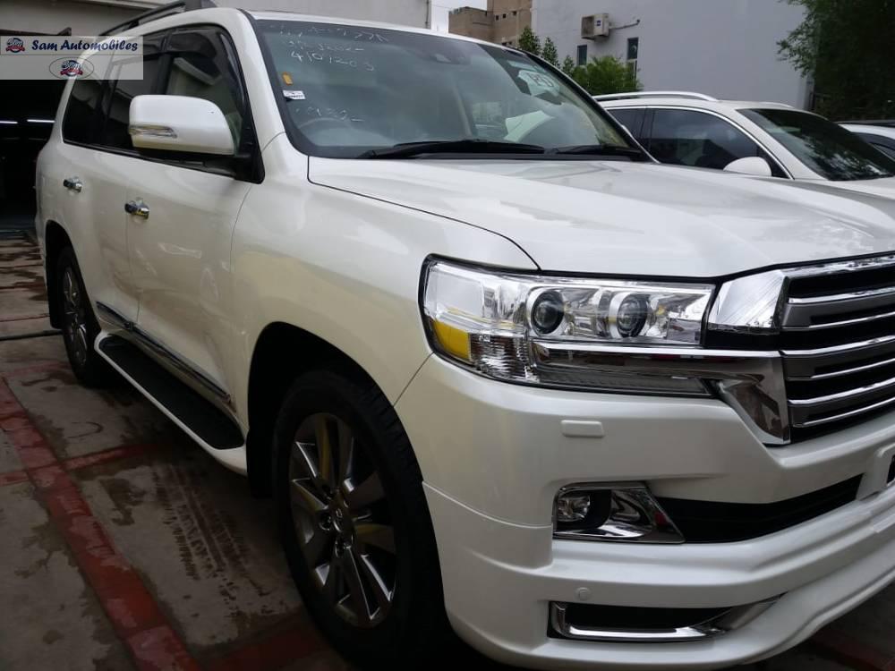 ٹویوٹا لینڈ کروزر 2015 for Sale in کراچی ٹویوٹا لینڈ کروزر 2015 for Sale in کراچی Image-3