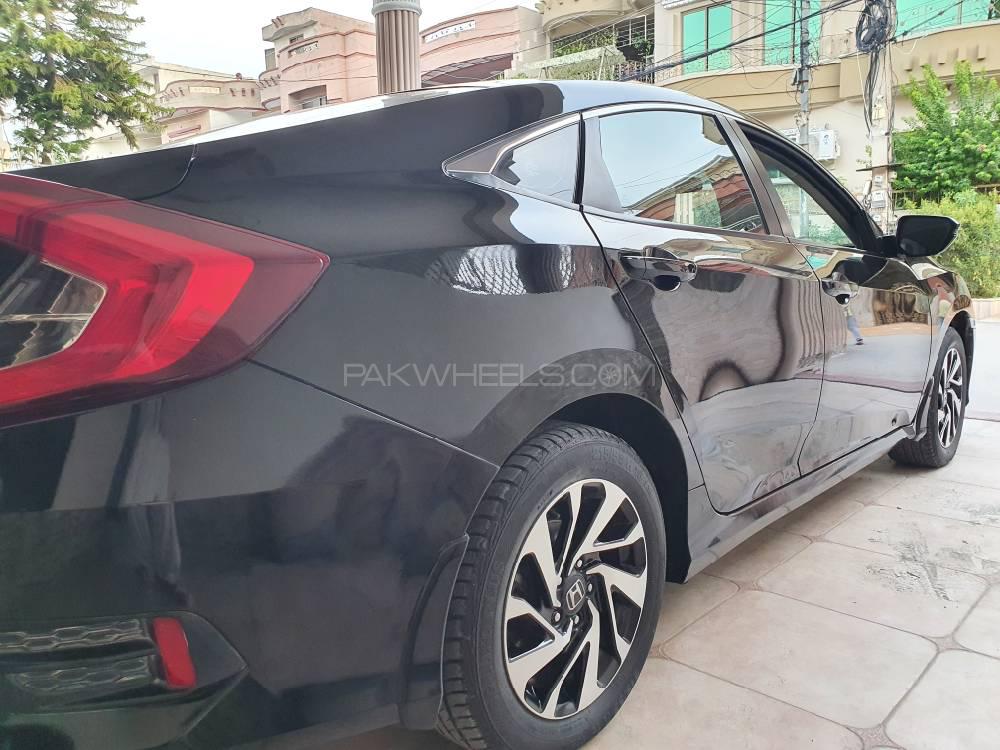 Honda Civic 2018 for Sale in Rawalpindi Honda Civic 2018 for Sale in Rawalpindi Image-8