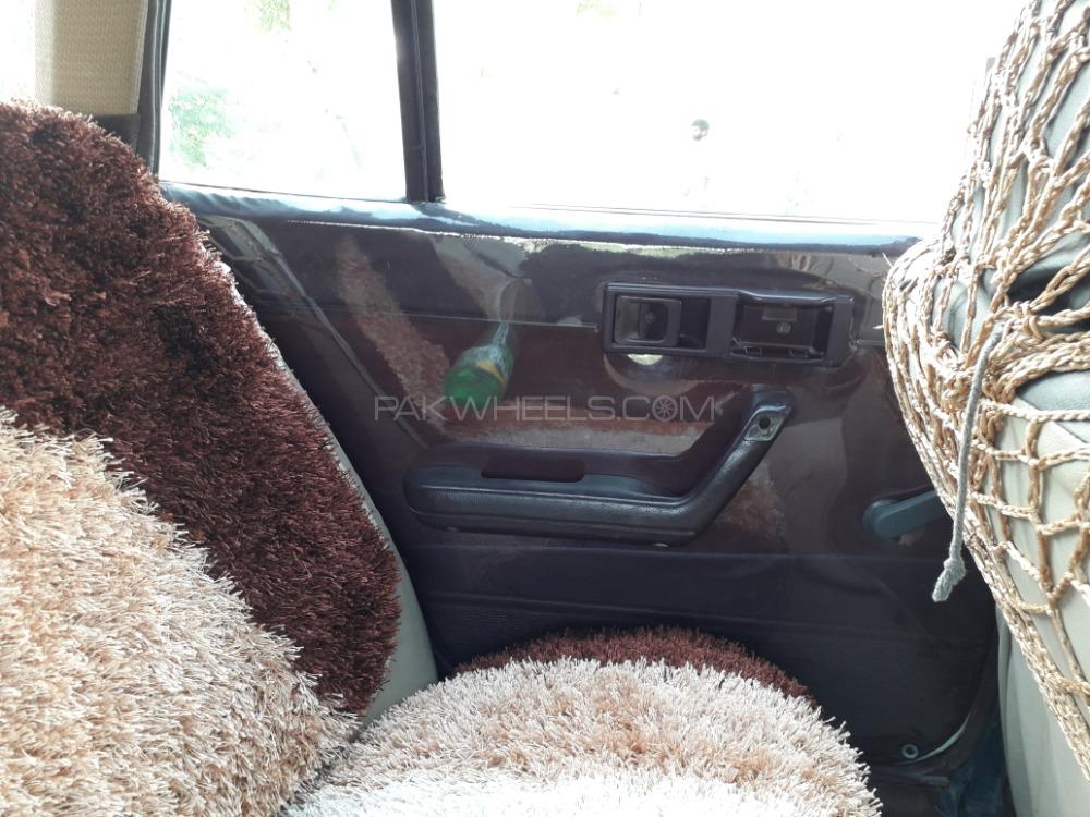 Toyota Cressida 1989 for Sale in Multan Toyota Cressida 1989 for Sale in Multan Image-4