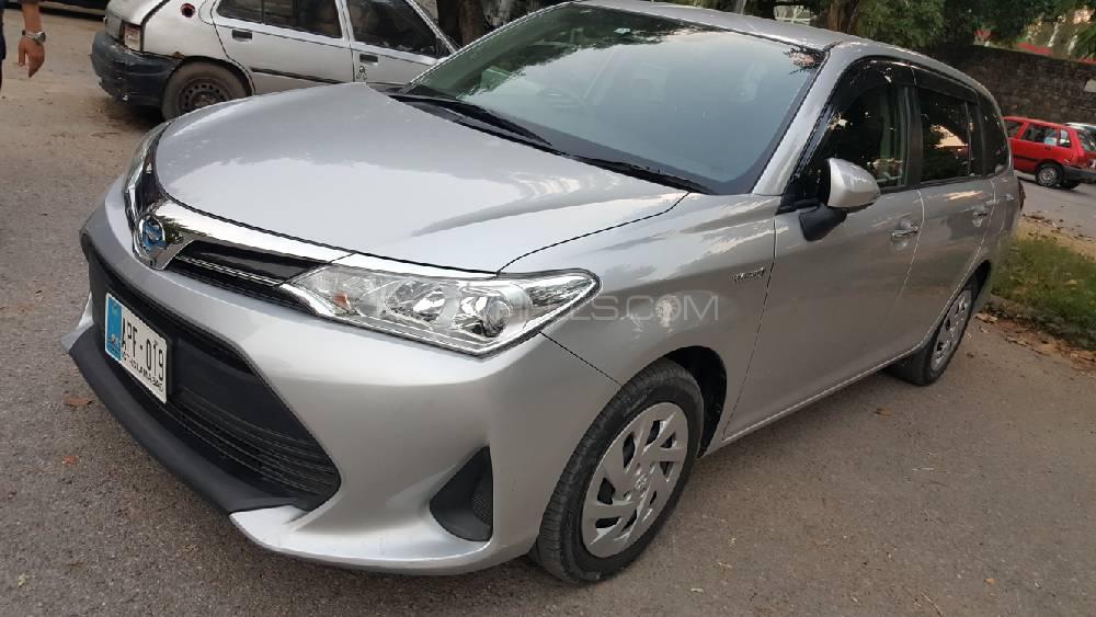 Toyota Corolla Fielder 2017 for Sale in Islamabad Image-1