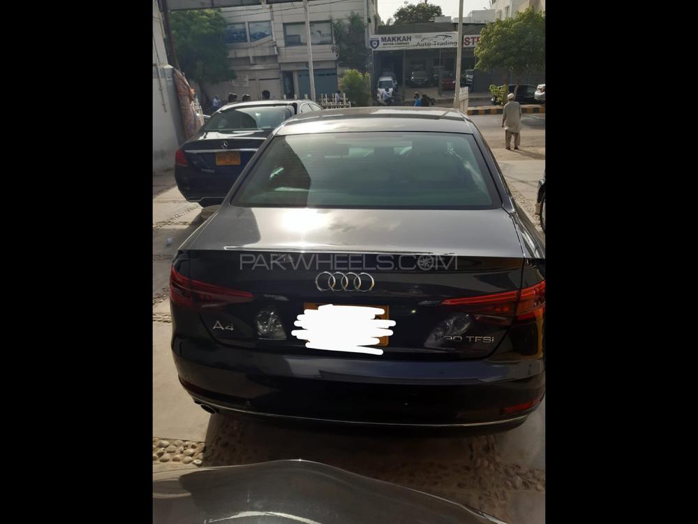 Audi A4 2016 for Sale in Karachi Audi A4 2016 for Sale in Karachi Image-2