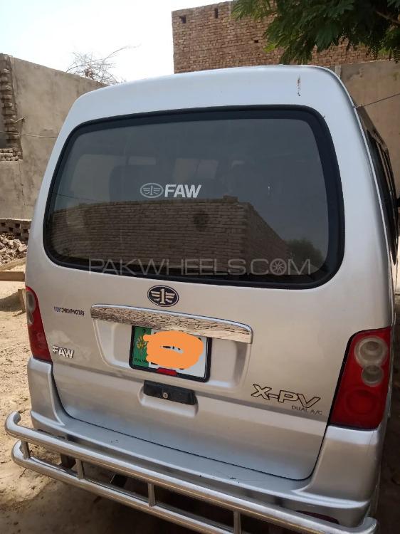 FAW X-PV 2014 for Sale in Bahawalnagar FAW X-PV 2014 for Sale in Bahawalnagar Image-2