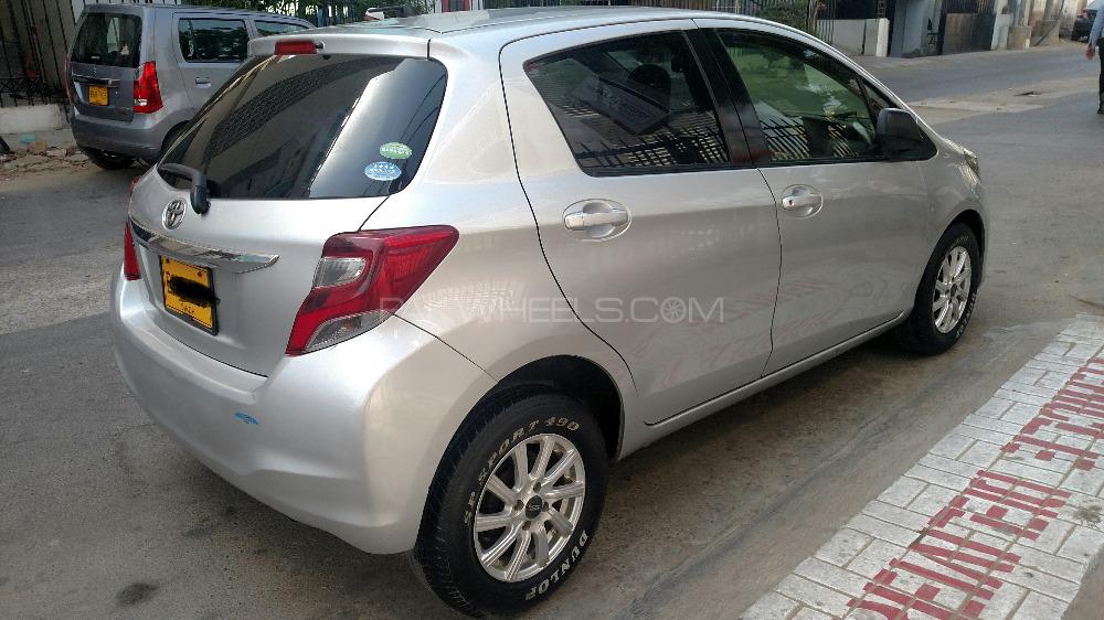 Toyota Vitz 2014 for Sale in Karachi Toyota Vitz 2014 for Sale in Karachi Image-3